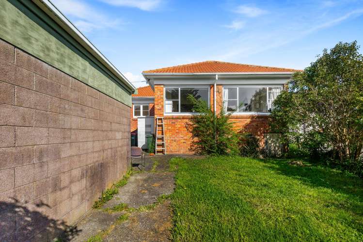 1614 Great North Road Waterview_8