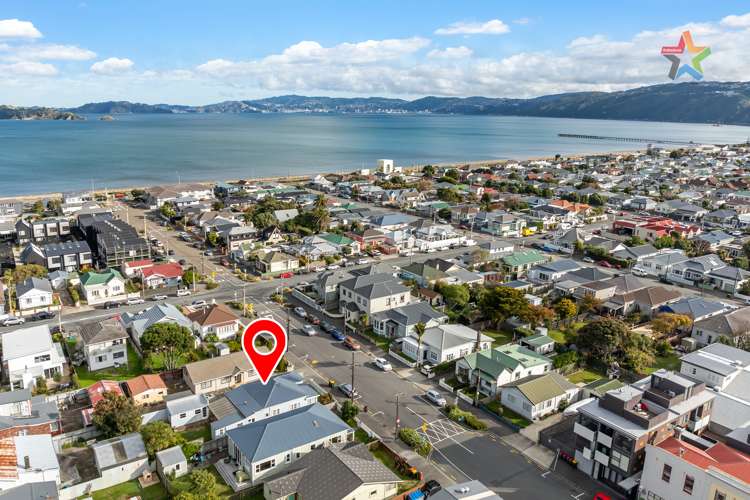 24 Tory Street Petone_21