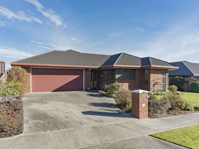 35 Aldinga Avenue Stoke_1