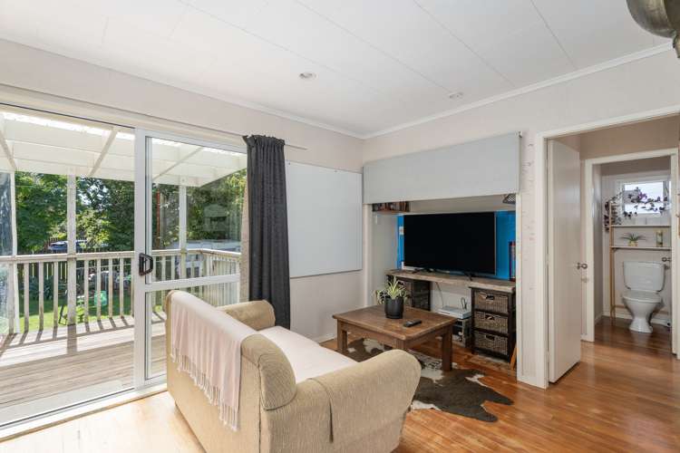 3 Daphne Road Tairua_13