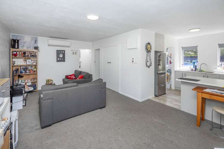 Units 1-10 at 11 Coates Street Hamilton East_23