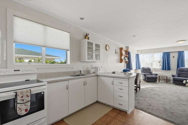 28 Arun Crescent_4