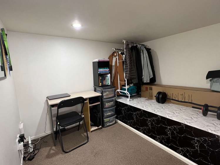 Address withheld Mount Albert_8