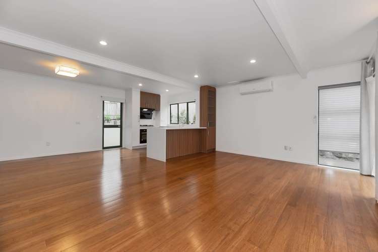 8 Marshall Laing Avenue_5