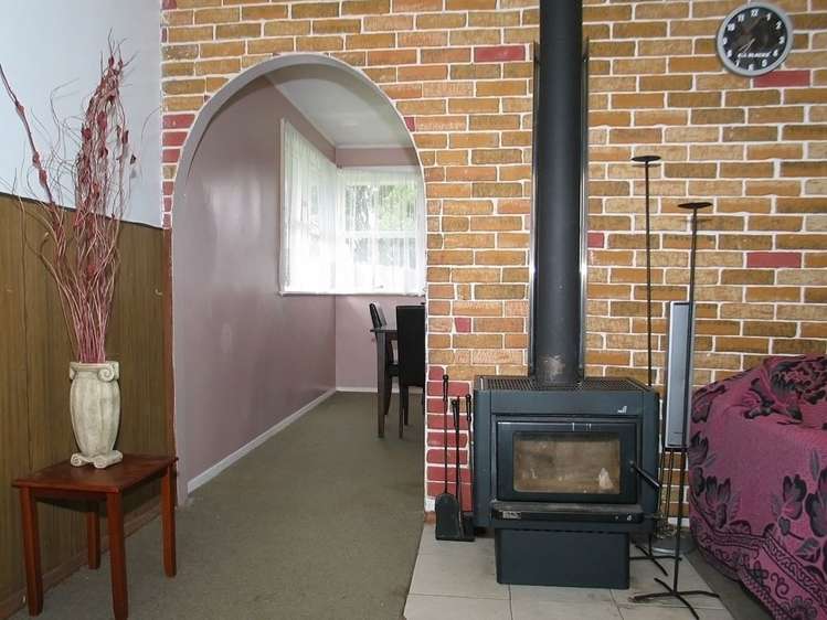 7 Wiltshire Place Cannons Creek_5