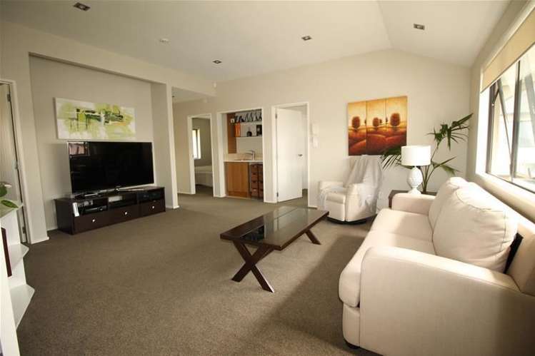 28 Fairbairn Place East Tamaki Heights_10