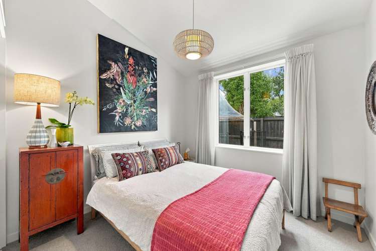 9 Hadlow Place Burnside_25
