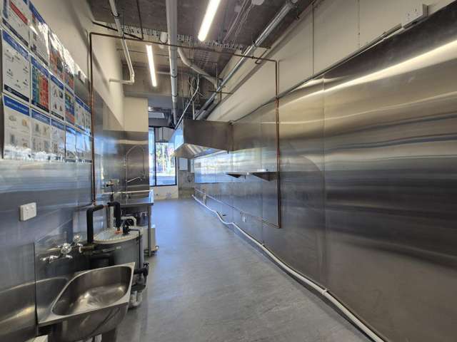 G02/1 Buscomb Avenue Henderson_3