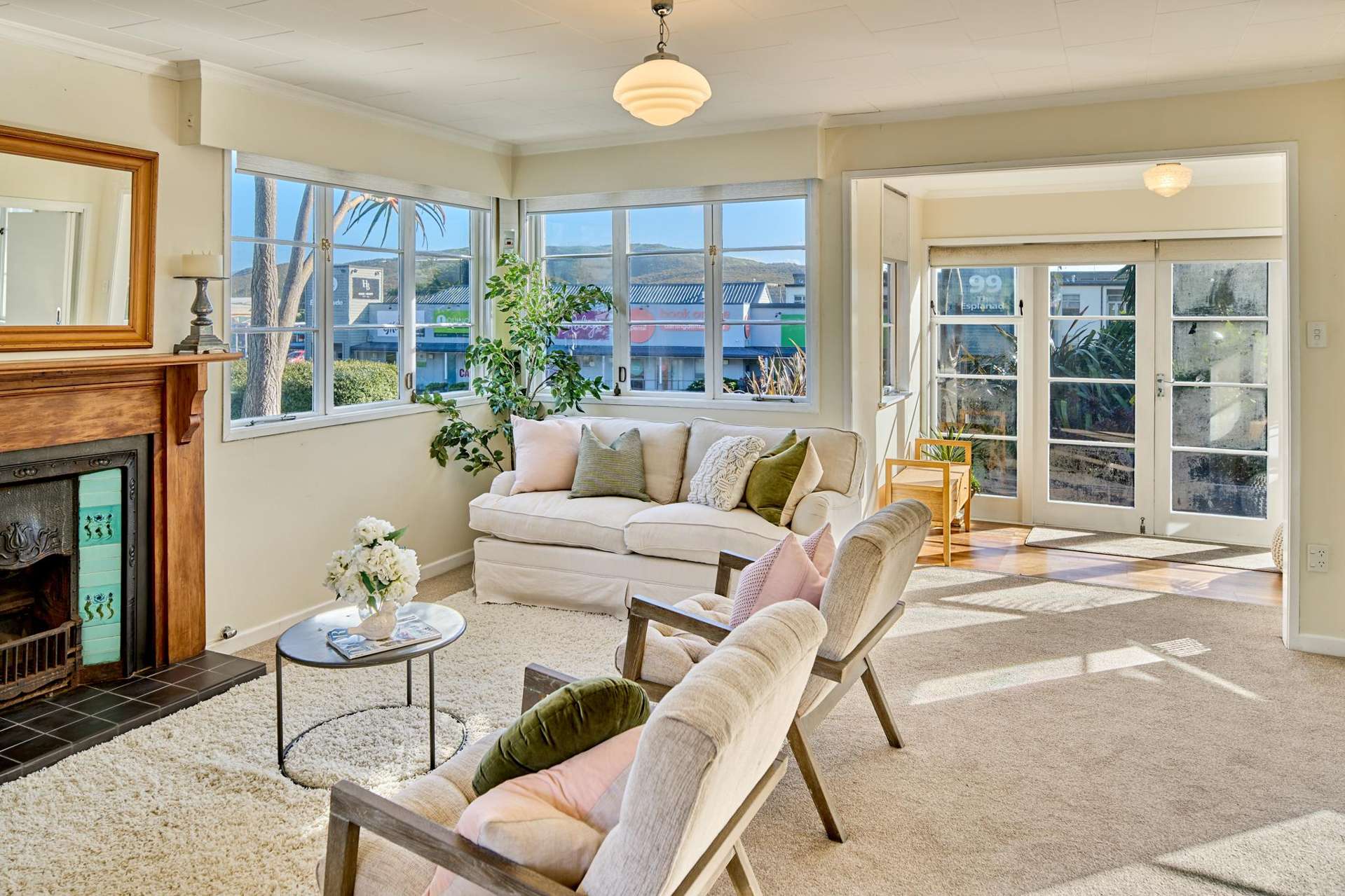 128 Mana Esplanade Paremata_0