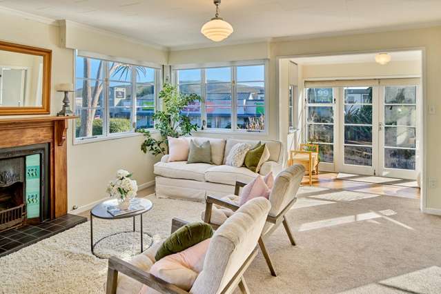 IN THE HEART OF THE VILLAGE!