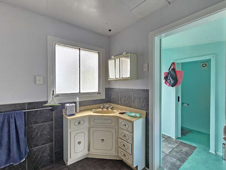 688 Taylorville Road Taylorville_15