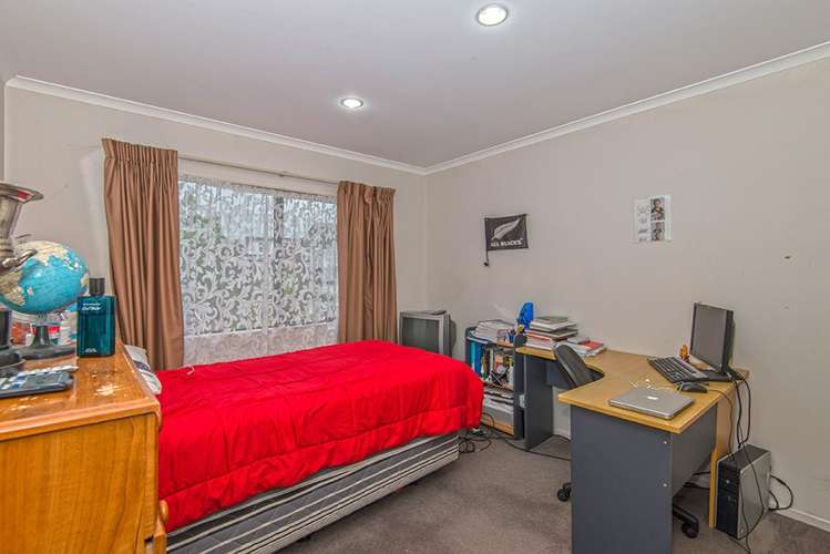24 Kensway Drive Flat Bush_17