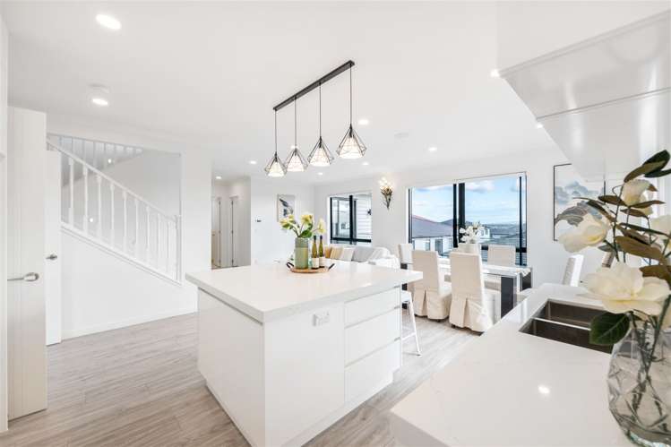 5 Tims Crescent Flat Bush_9