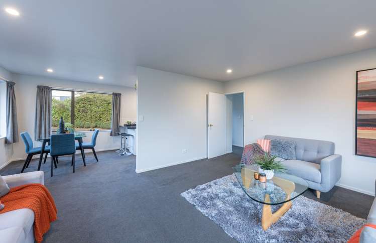 20 Ballard Drive Stoke_10