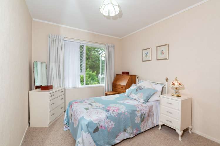 1/9 Landseer Place Blockhouse Bay_13