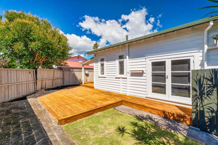 6 Meadow Street Mount Wellington_17