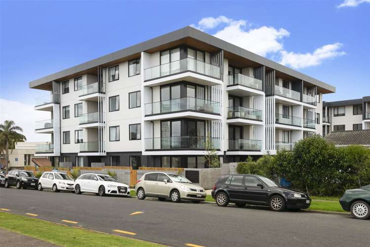 G04/8a Lake Pupuke Drive Takapuna_14