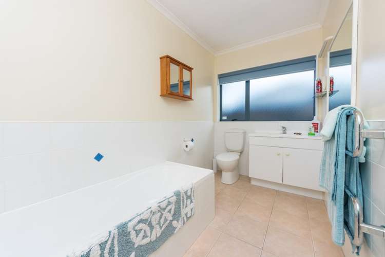 40 Delta Avenue New Lynn_10