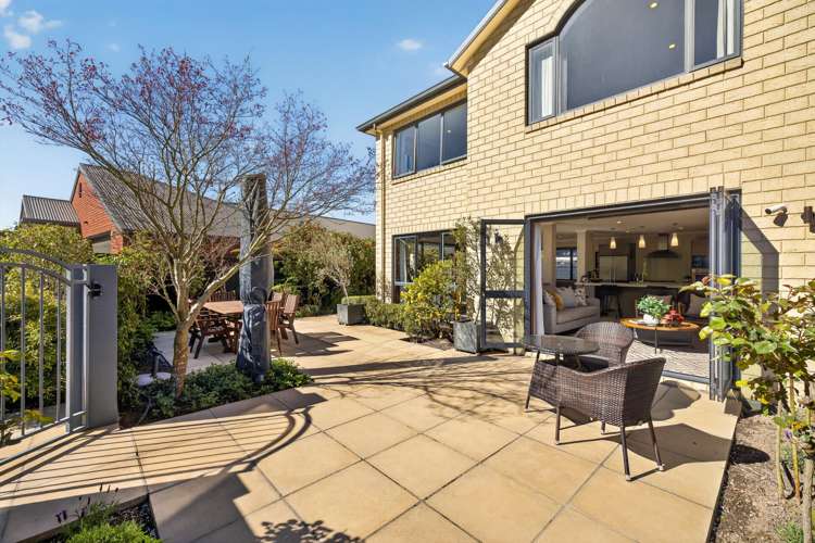 49 Skyedale Drive_1