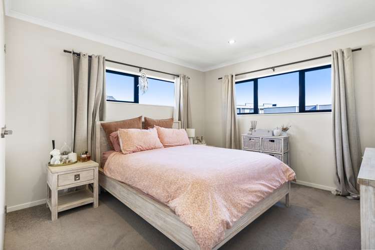 43 Bordeaux Parade Te Atatu South_16