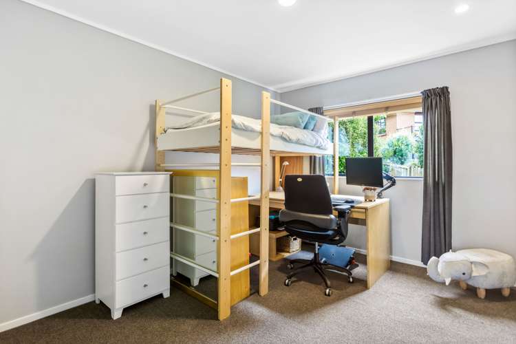 2/88 Gosford Drive Botany Downs_15