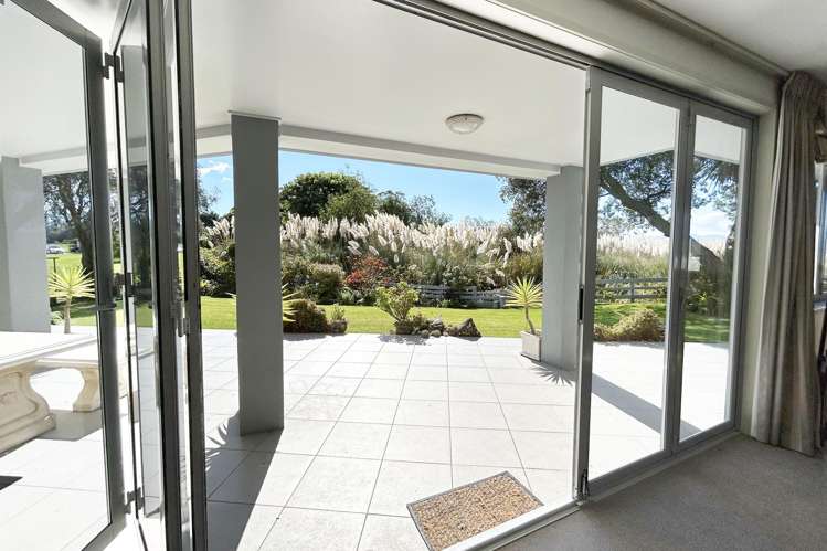 19 F Lowry Road Kaiaua_8