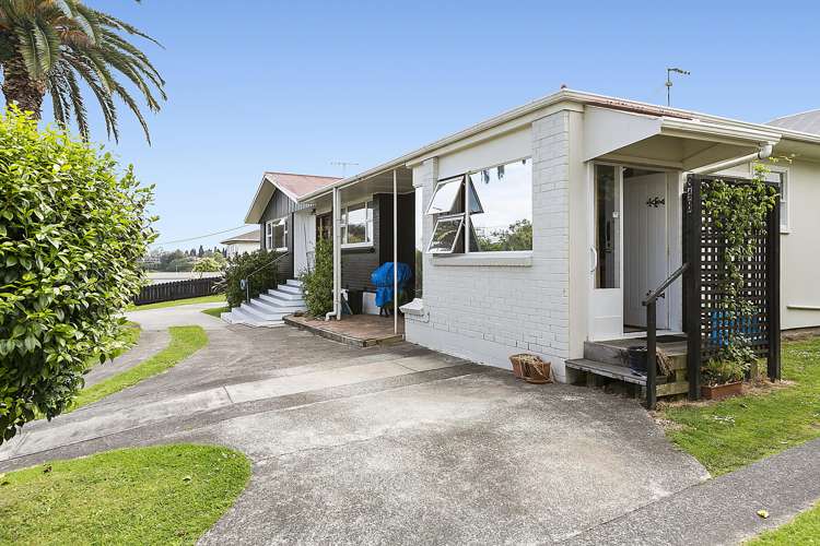 34 Lloyd Street Parkvale_13