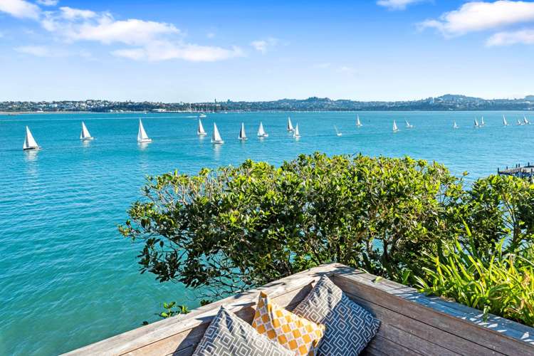 38 Jubilee Avenue Devonport_10