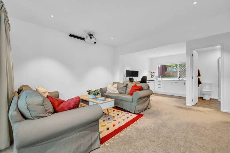 2/18 Lush Avenue Saint Johns_17