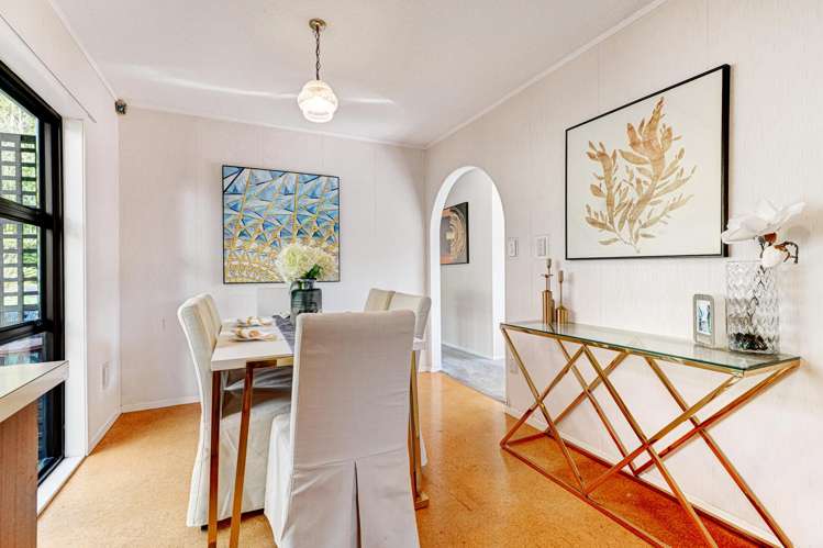 18 Wisteria Way Mairangi Bay_16