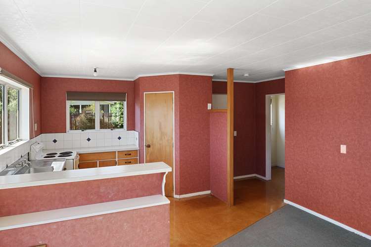 5b Lord Auckland Road Wakefield_6