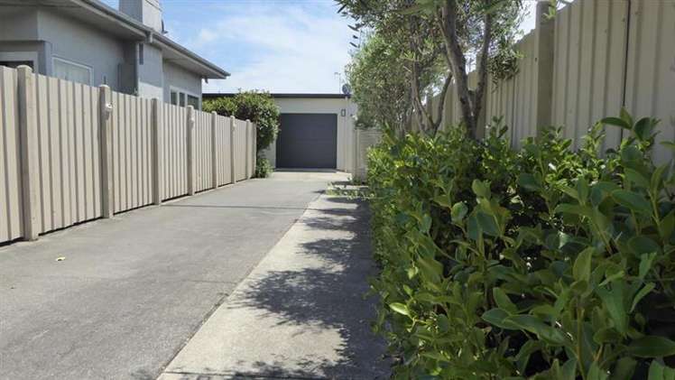 21 Anzac Avenue Onekawa_13