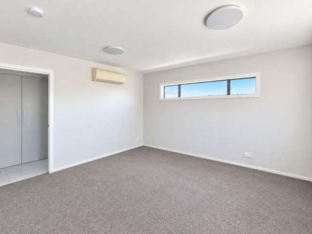 2/360 Worcester St Linwood_4