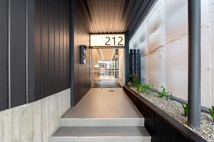 102/212 Willis Street Te Aro_10