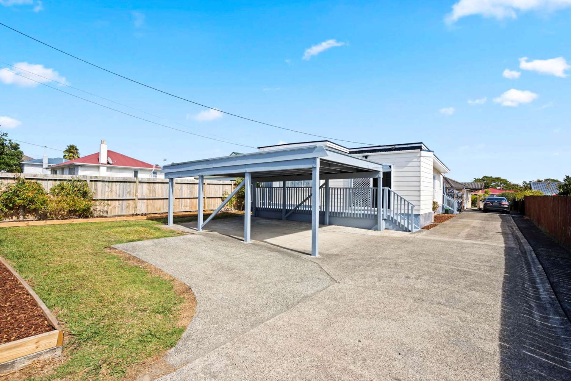 68 Archibald Road Kelston_0