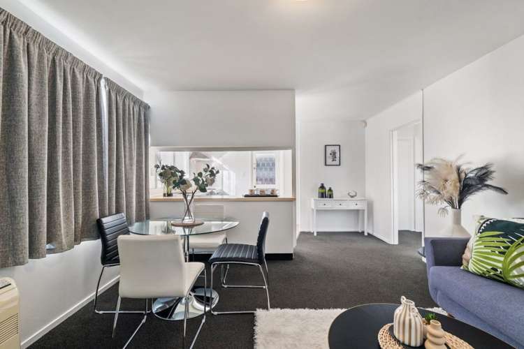 1/6 Randolph Street Woolston_8