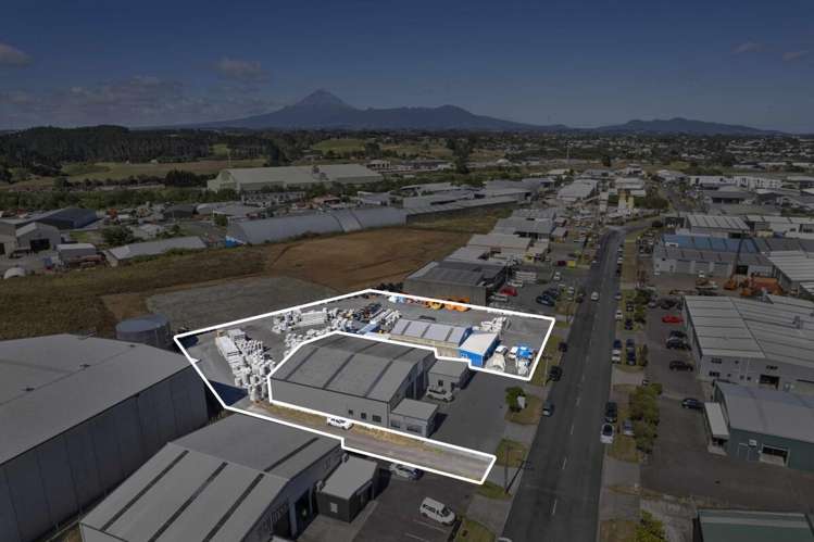 35a - 41 Hurlstone Drive Waiwhakaiho_1