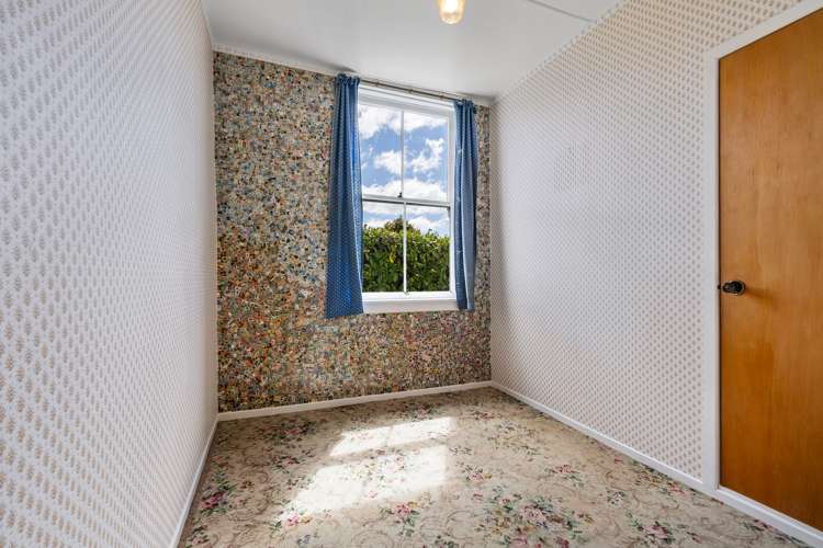 8 Ross Street Marton_11