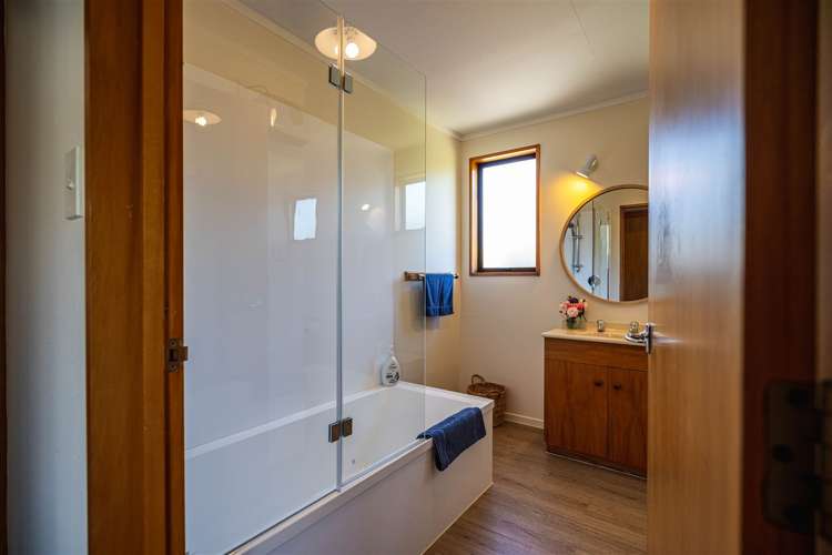 65 Helwick Street Wanaka_17