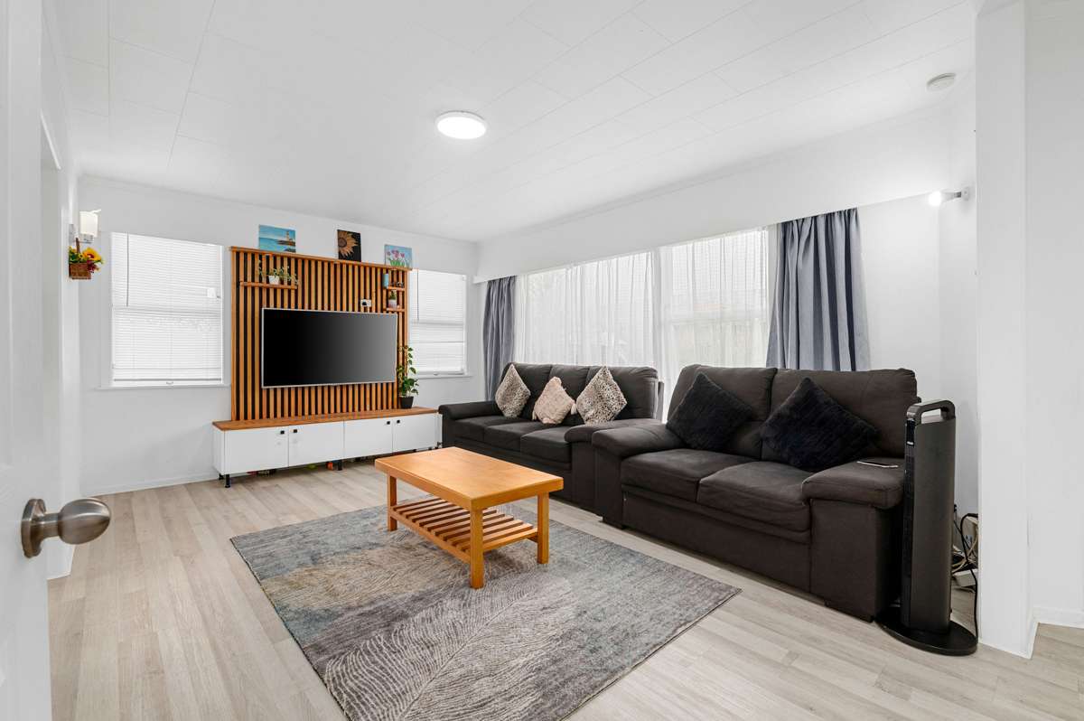 104 Collins Road_3