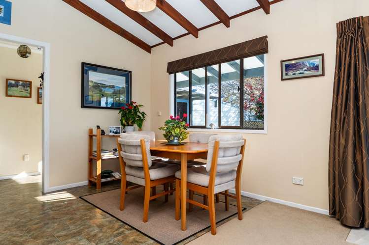 63 Grant Road_5