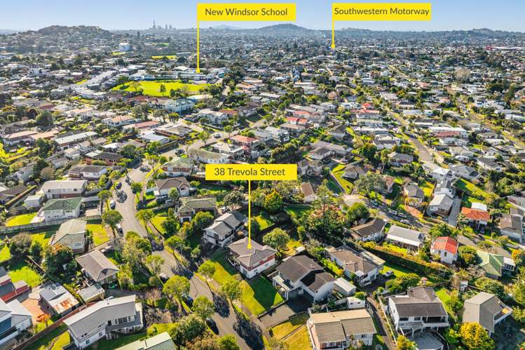 38 Trevola Street New Windsor_17