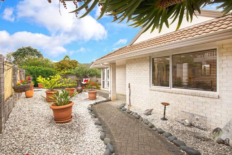 1/12 Alexander Street Cockle Bay_13