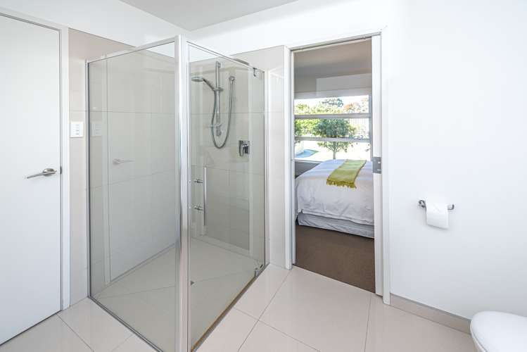 16 Egmont Street Patea_12