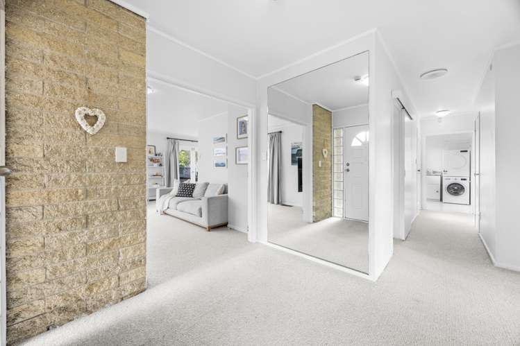 9 Tyrian Close Half Moon Bay_12