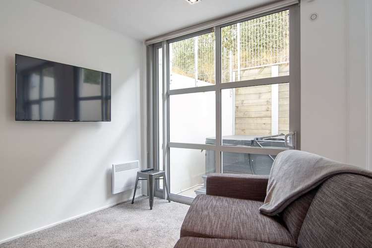 11/60 Hallenstein Street Queenstown_11