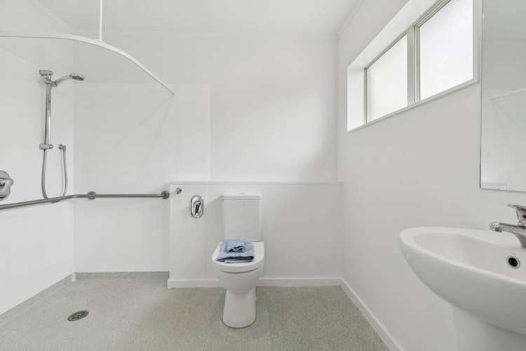 2/55 Moore Street Howick_18