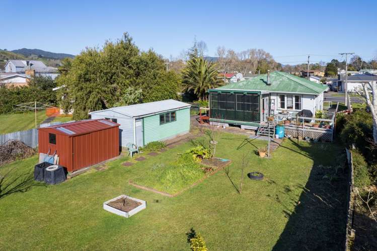 44 Station Road Paeroa_15