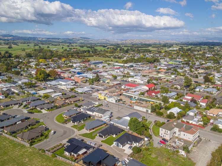 Hereford Drive Carterton New Build Houses One Roof