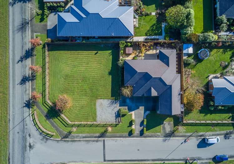 1 Boulez Mews Rolleston_14